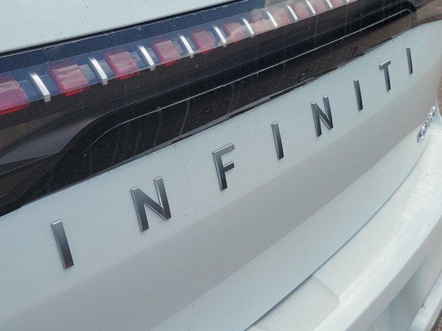 new 2026 INFINITI QX80 car, priced at $94,520