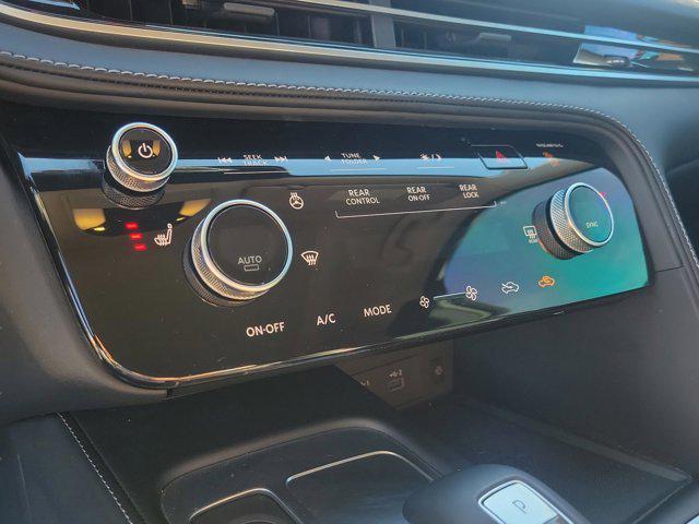 used 2025 INFINITI QX60 car, priced at $38,250