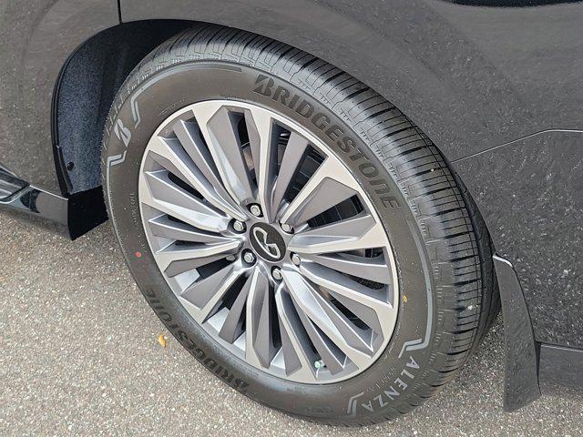 new 2026 INFINITI QX80 car, priced at $91,703