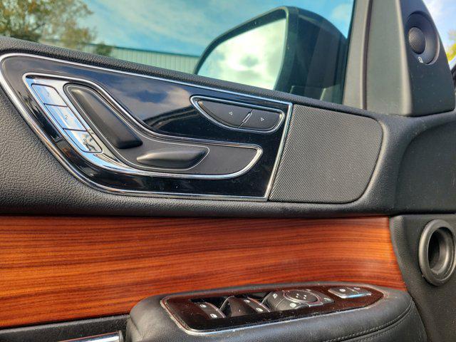 used 2019 Lincoln Navigator car, priced at $24,450