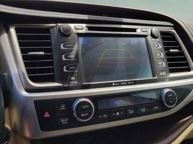 used 2016 Toyota Highlander car, priced at $17,989