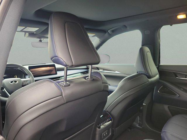 new 2026 INFINITI QX60 car, priced at $61,523