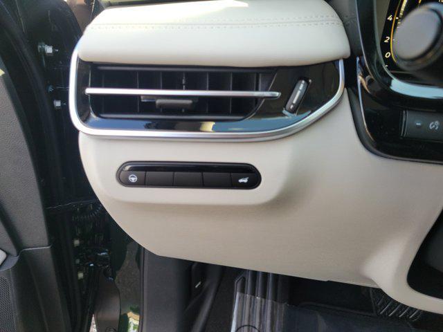new 2027 INFINITI QX60 car, priced at $60,235