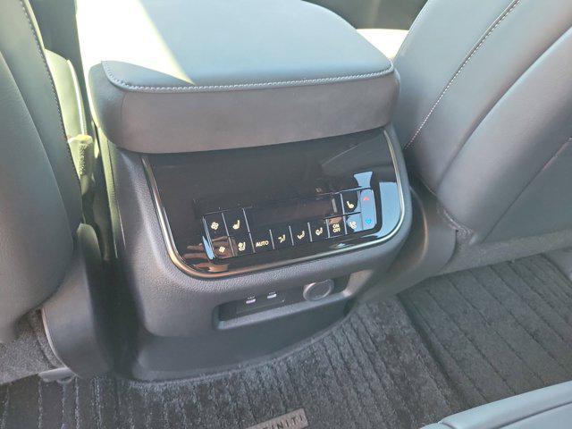 new 2026 INFINITI QX80 car, priced at $110,024