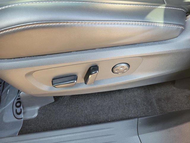 used 2025 INFINITI QX60 car, priced at $38,250