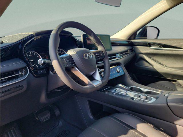 used 2025 INFINITI QX60 car, priced at $38,250
