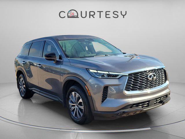 used 2025 INFINITI QX60 car, priced at $38,250