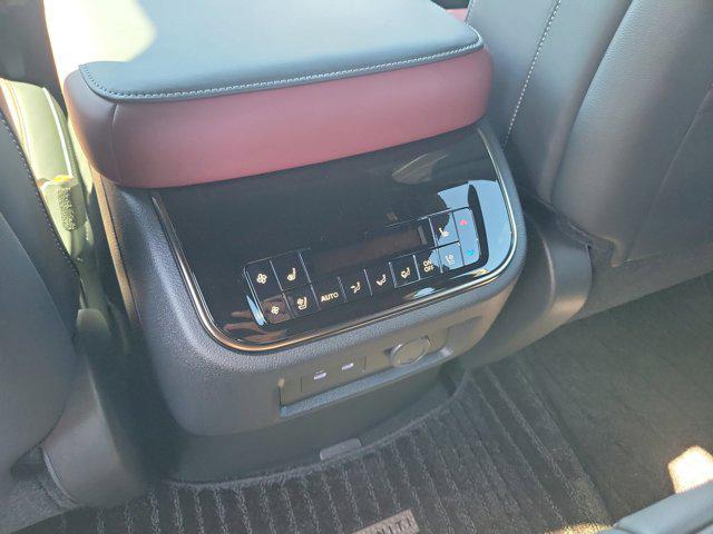 new 2026 INFINITI QX80 car, priced at $110,024