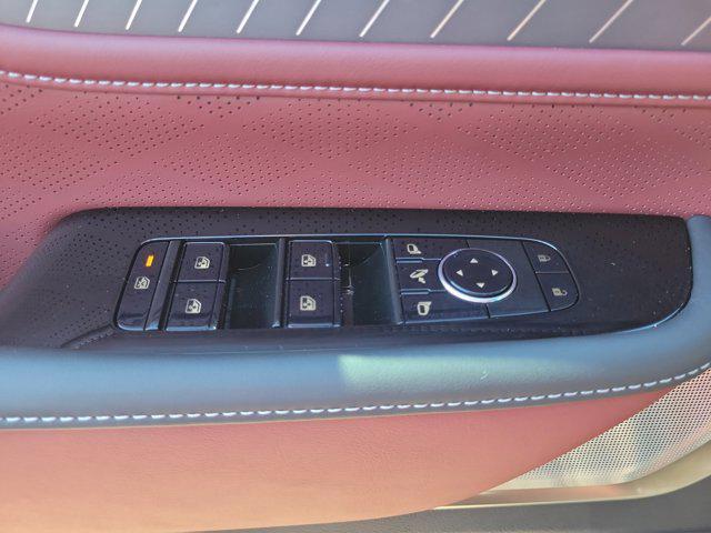 new 2026 INFINITI QX80 car, priced at $110,024