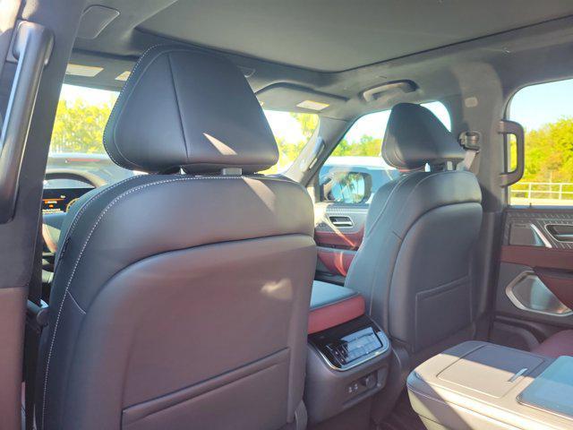 new 2026 INFINITI QX80 car, priced at $110,024