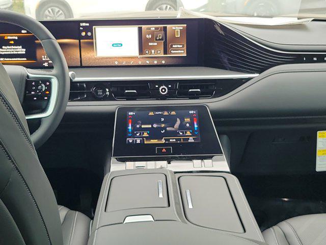 new 2026 INFINITI QX80 car, priced at $98,370