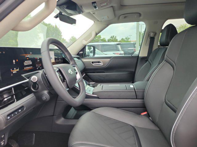 new 2026 INFINITI QX80 car, priced at $98,370
