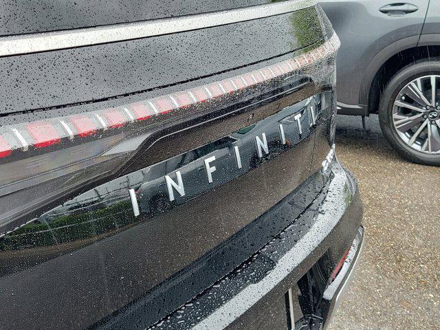 new 2026 INFINITI QX80 car, priced at $91,703