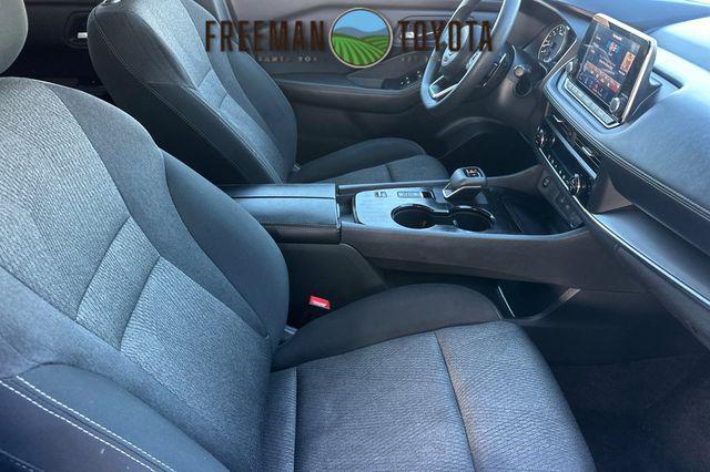 used 2024 Nissan Rogue car, priced at $19,992