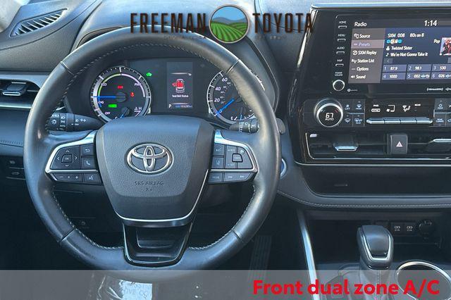 used 2021 Toyota Highlander Hybrid car, priced at $27,222