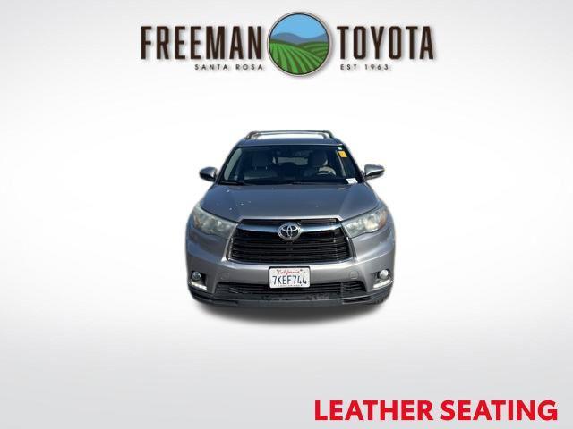 used 2015 Toyota Highlander car, priced at $19,591