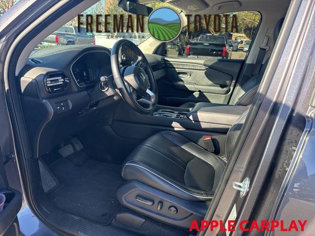 used 2023 Honda Pilot car, priced at $40,591