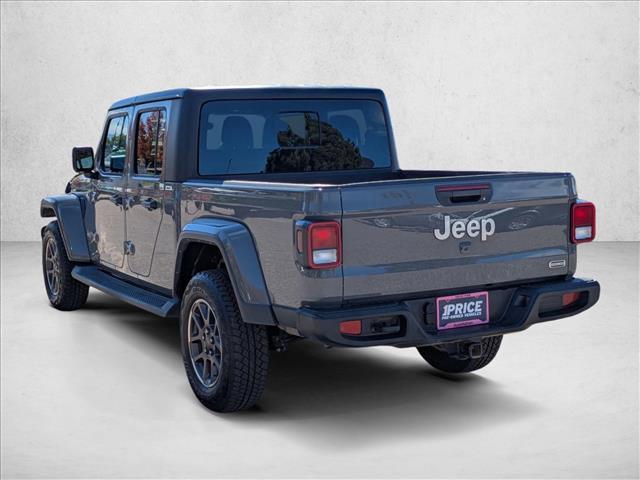 used 2022 Jeep Gladiator car, priced at $27,375