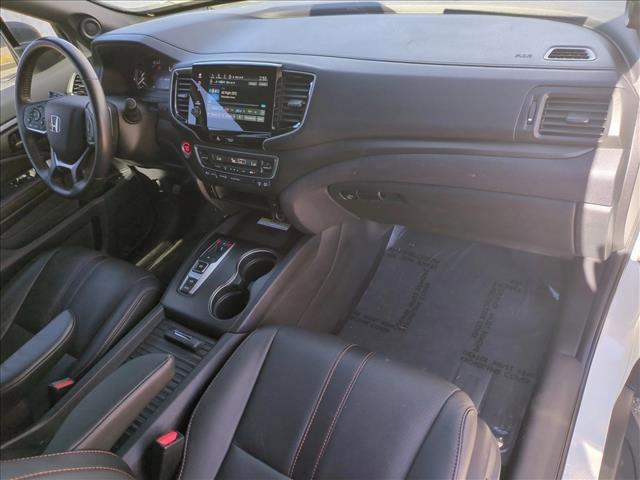 used 2022 Honda Passport car, priced at $30,399