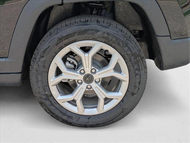 new 2025 Jeep Compass car, priced at $31,334