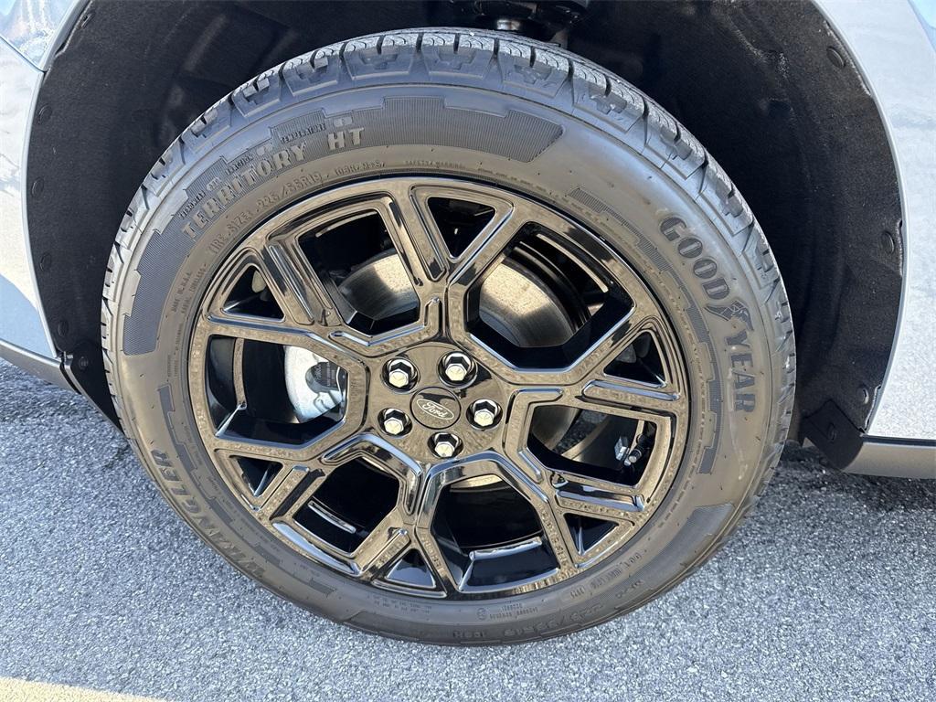 new 2026 Ford Maverick car