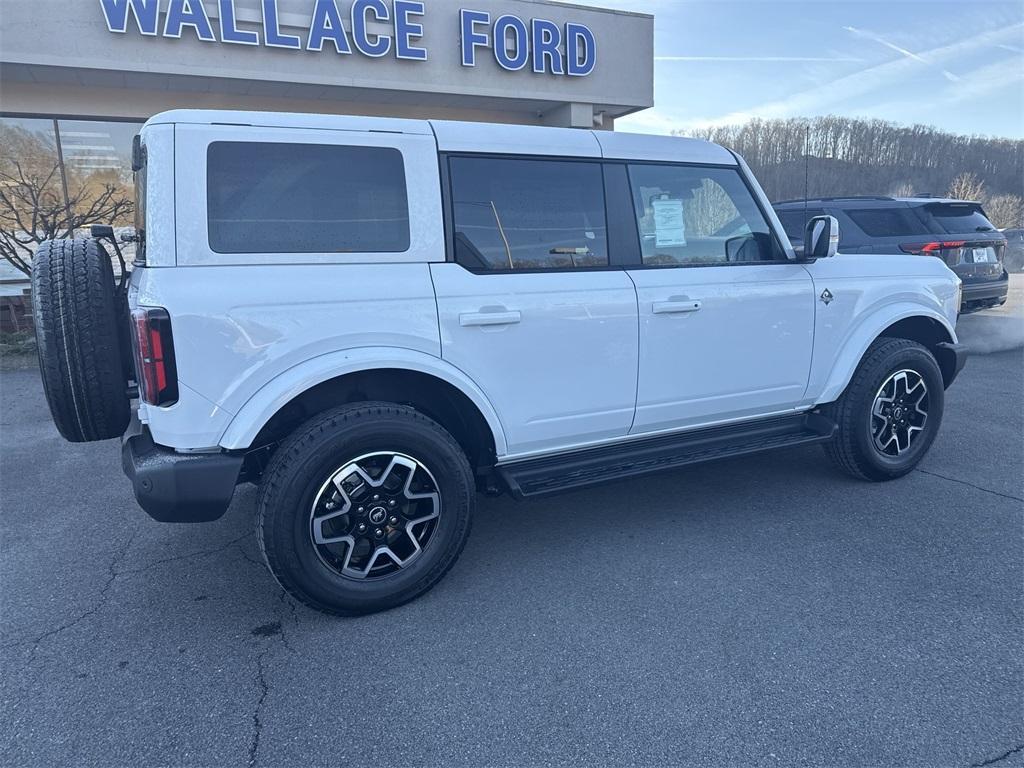 new 2025 Ford Bronco car, priced at $60,345