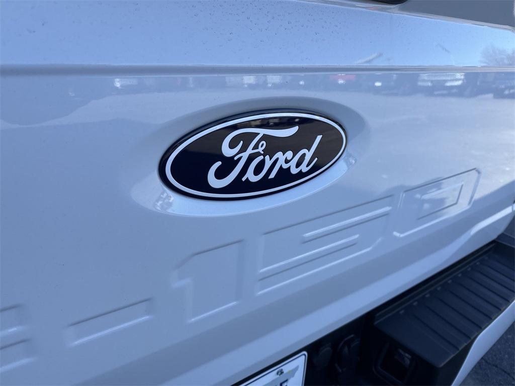 new 2026 Ford F-150 car, priced at $51,070