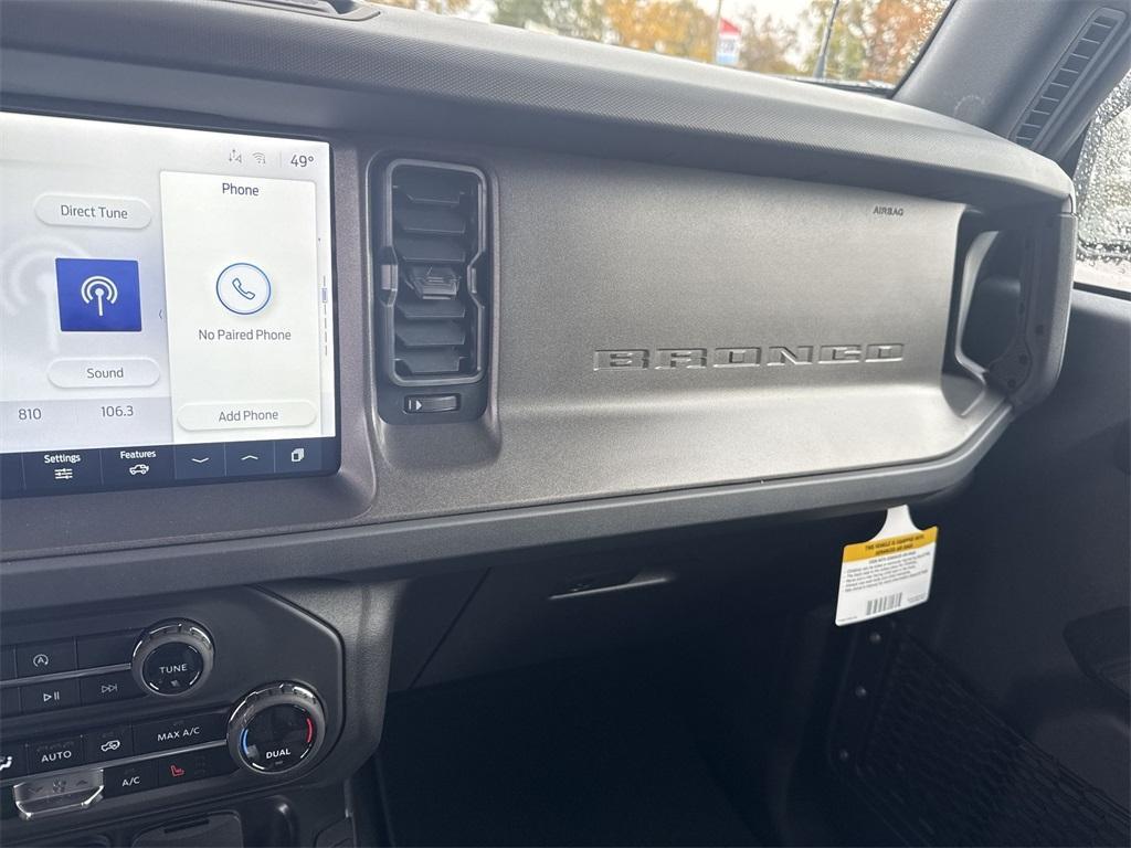 new 2025 Ford Bronco car, priced at $46,570