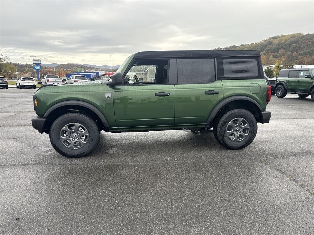new 2025 Ford Bronco car, priced at $46,570