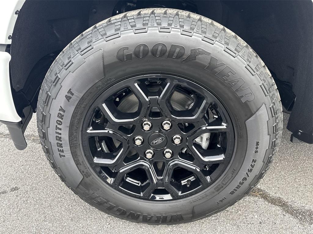 new 2025 Ford F-150 car, priced at $50,125