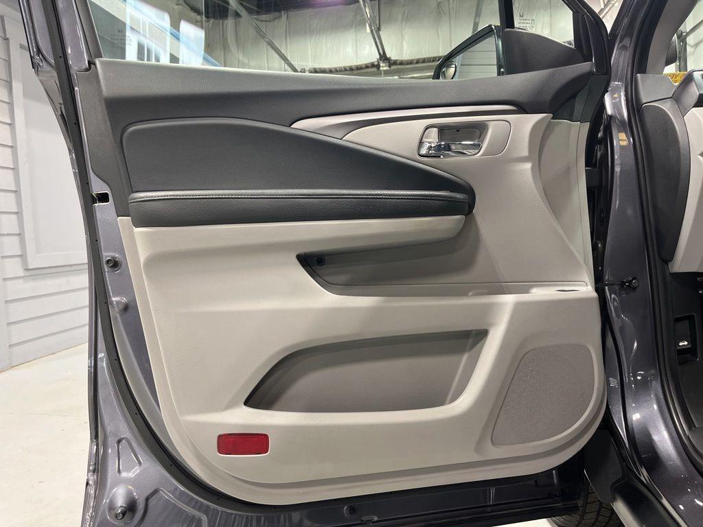 used 2020 Honda Pilot car, priced at $21,407