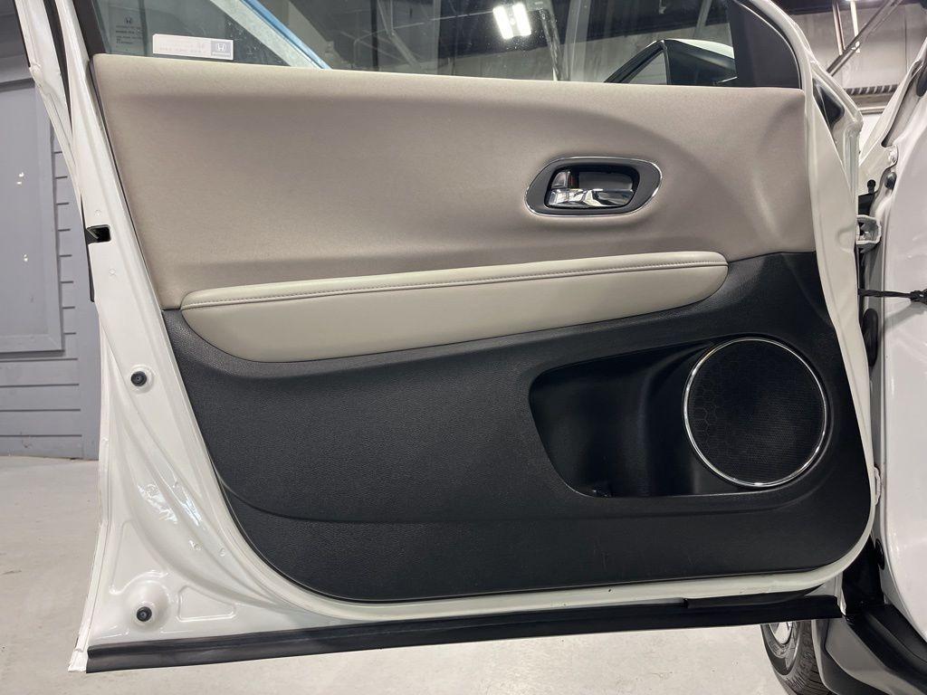 used 2018 Honda HR-V car, priced at $19,392
