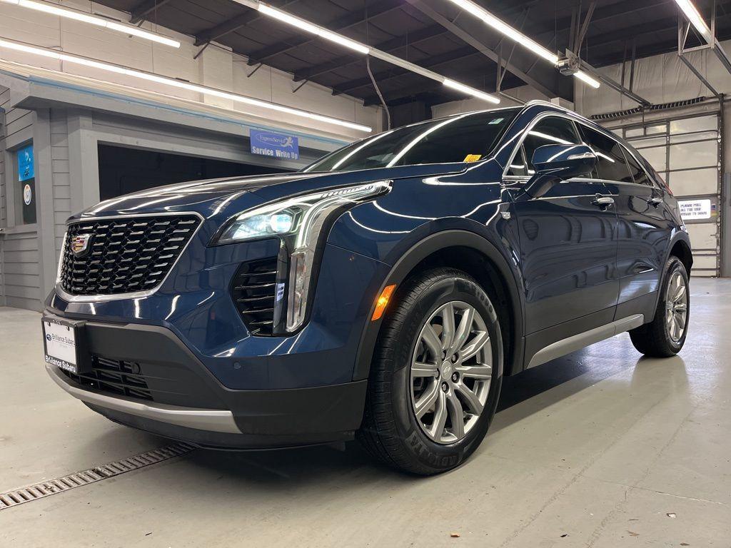 used 2021 Cadillac XT4 car, priced at $22,737