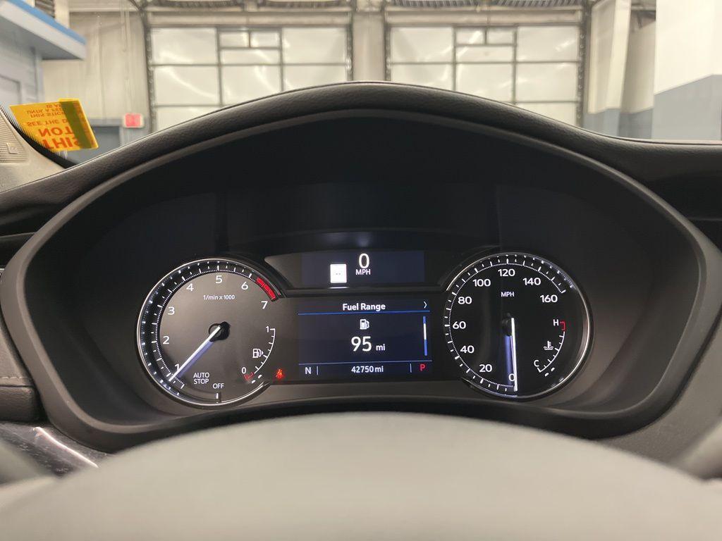 used 2021 Cadillac XT4 car, priced at $22,737