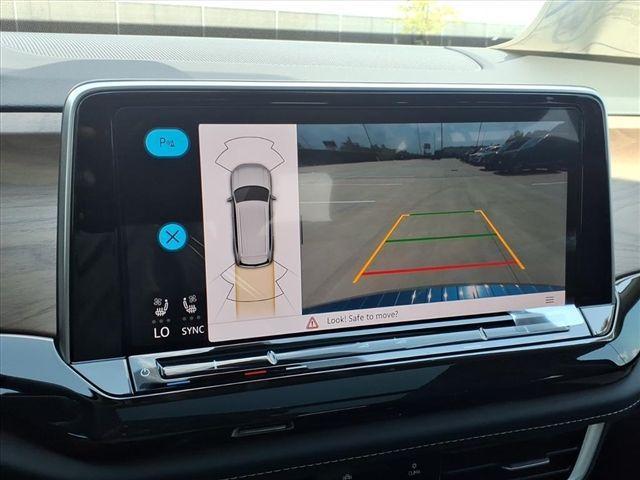 new 2026 Volkswagen Atlas car, priced at $46,220