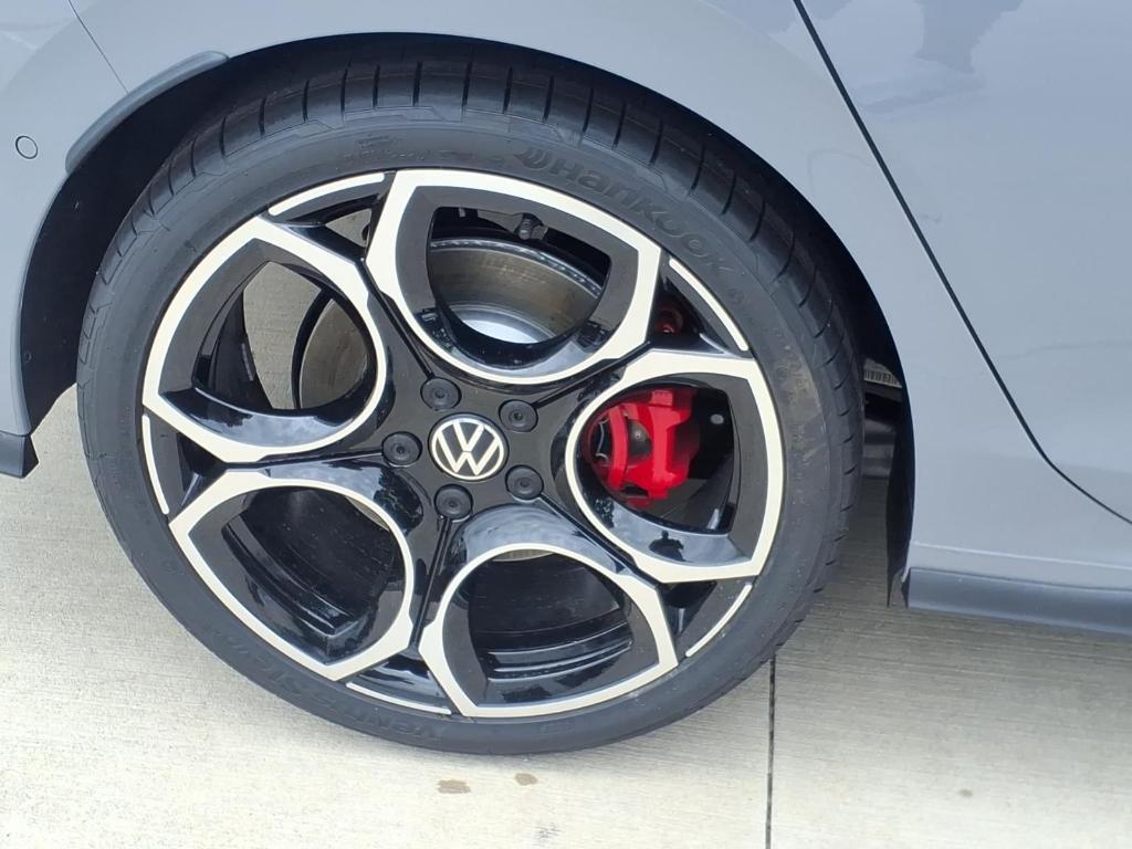 new 2026 Volkswagen Golf GTI car, priced at $42,022