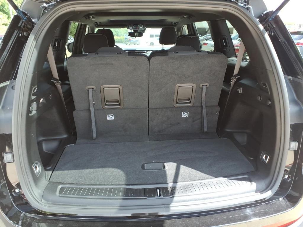 used 2025 Jeep Grand Cherokee L car, priced at $31,412