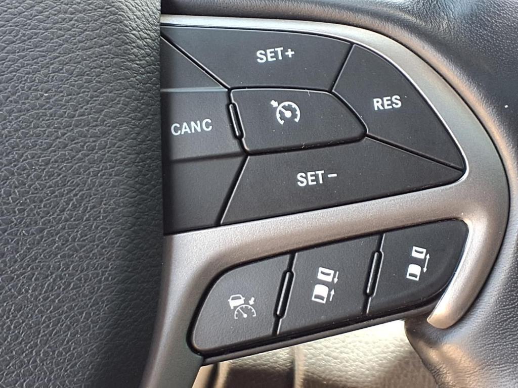 used 2020 Jeep Grand Cherokee car, priced at $21,988