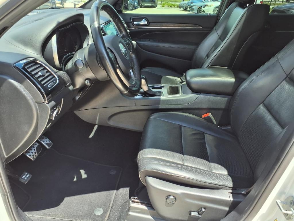 used 2020 Jeep Grand Cherokee car, priced at $21,988