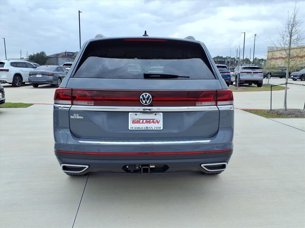 new 2026 Volkswagen Atlas car, priced at $45,708