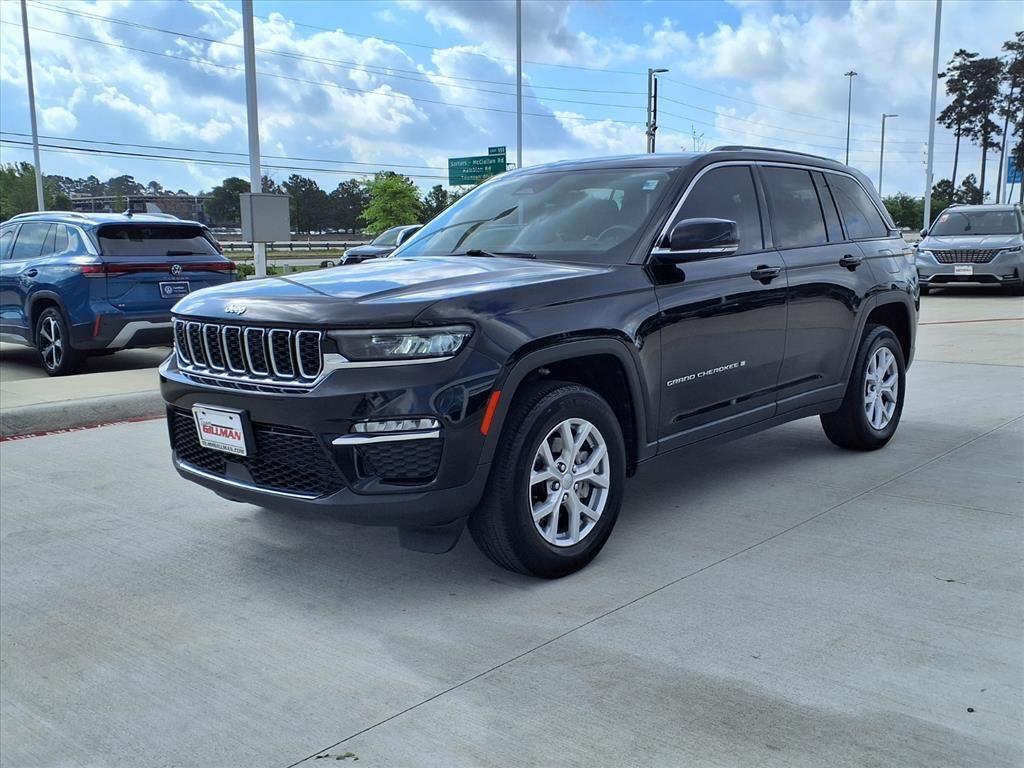 used 2022 Jeep Grand Cherokee car, priced at $21,753