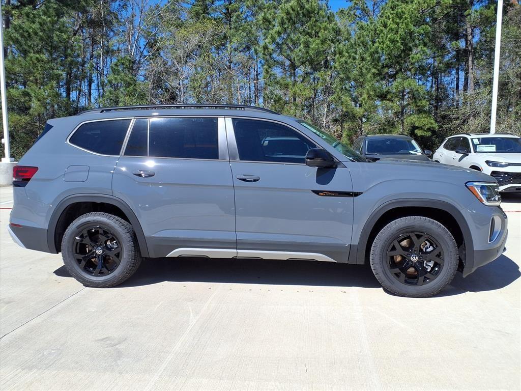 new 2026 Volkswagen Atlas car, priced at $48,264