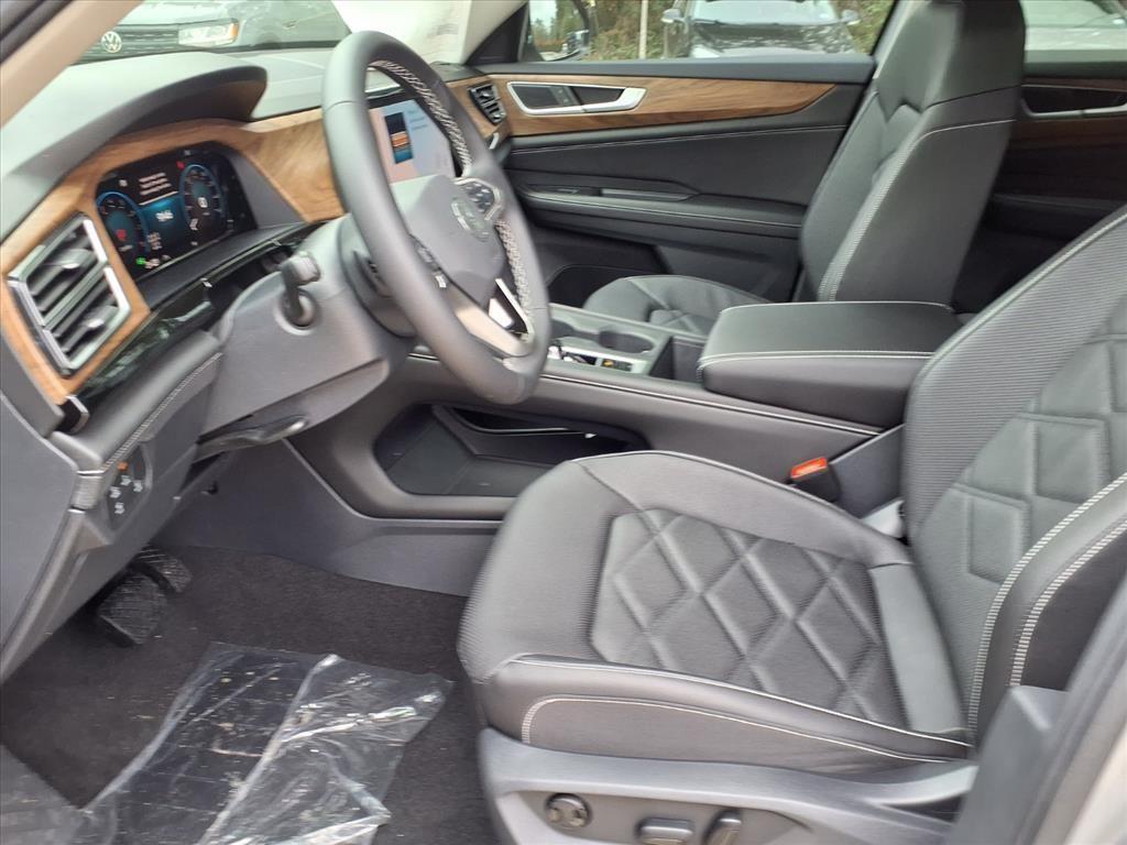 new 2026 Volkswagen Atlas car, priced at $39,406