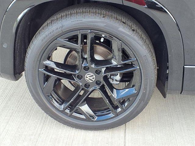 new 2026 Volkswagen Tiguan car, priced at $37,403