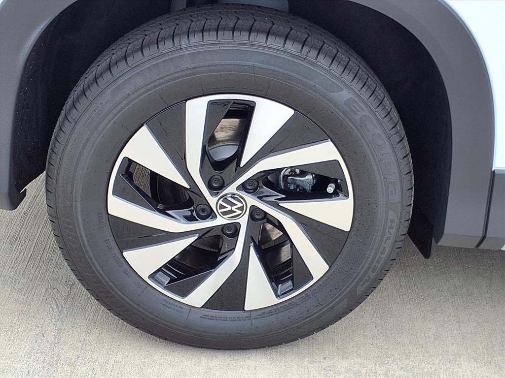 new 2026 Volkswagen Tiguan car, priced at $29,342