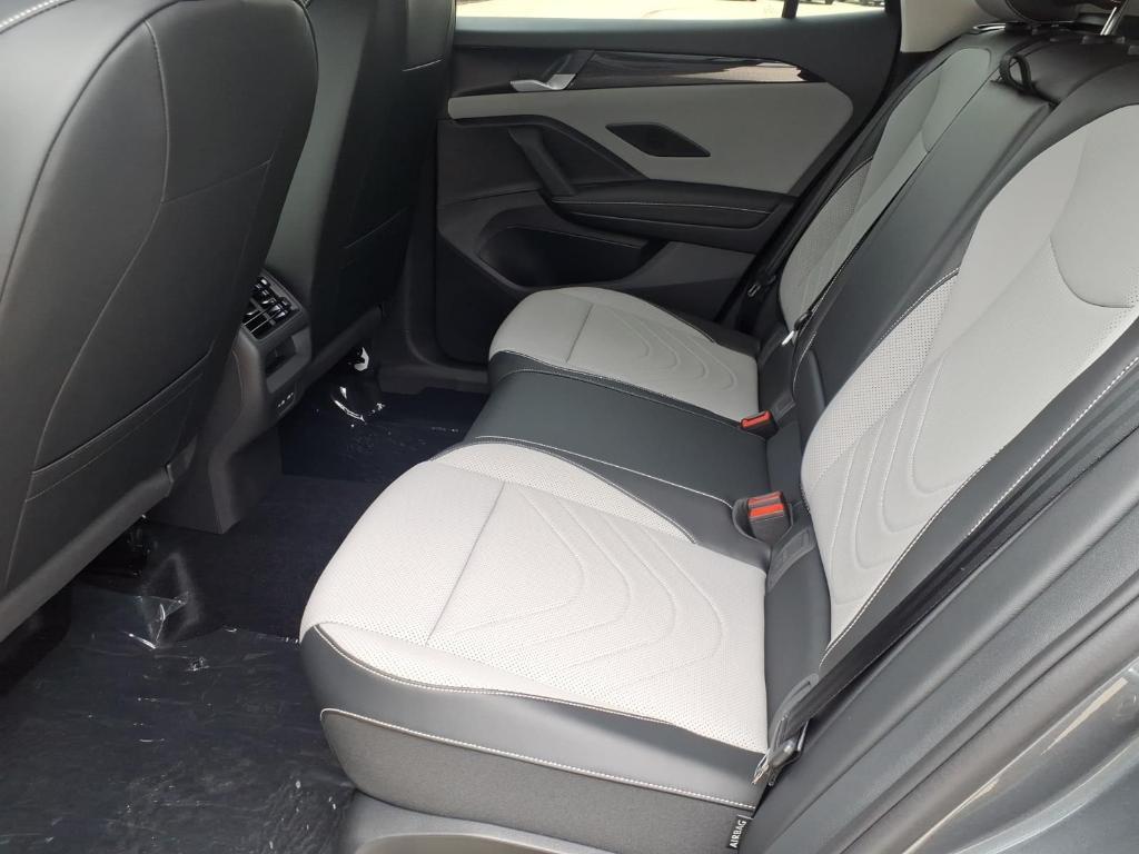 new 2026 Volkswagen Tiguan car, priced at $32,570