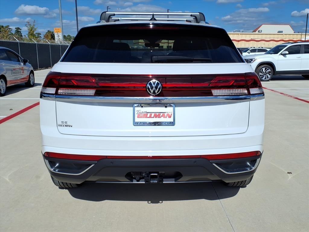 new 2026 Volkswagen Atlas Cross Sport car, priced at $43,399