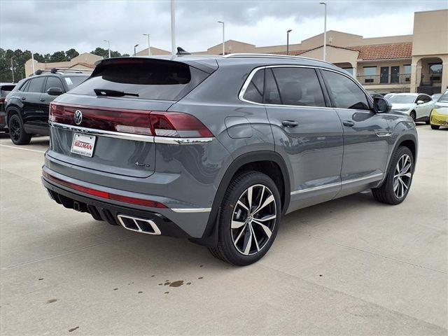 new 2026 Volkswagen Atlas Cross Sport car, priced at $52,197