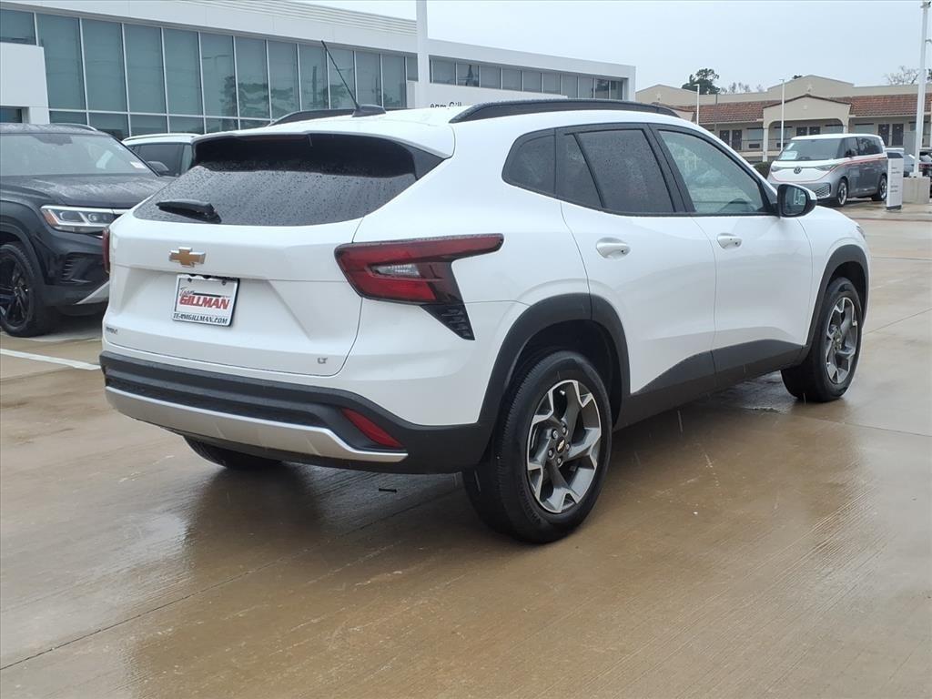 used 2025 Chevrolet Trax car, priced at $19,682