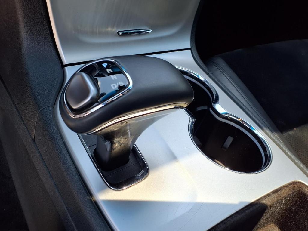 used 2015 Jeep Grand Cherokee car, priced at $7,974